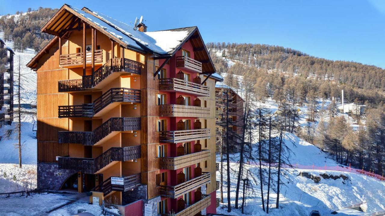 Vacanceole - Residence Vega Risoul Exterior photo